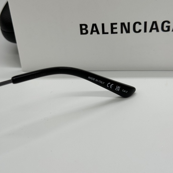 NEW BB0246SA 001 BALENCIAGA BLACK METAL UNISEX BALENCIAGA SUNGLASSES - Picture 10 of 12